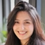 Portrait of Esne Almassi, patient who improved her productivity and mental focus with therapeutic hypnosis.