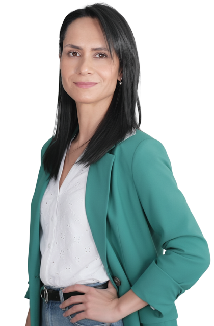 Professional standing portrait of Paula Jimenez, expert clinical hypnotherapist.